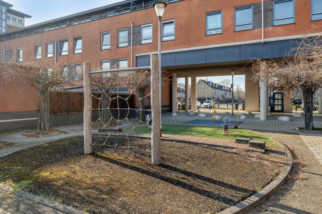 Photo 47 of Hoofdvaart 2