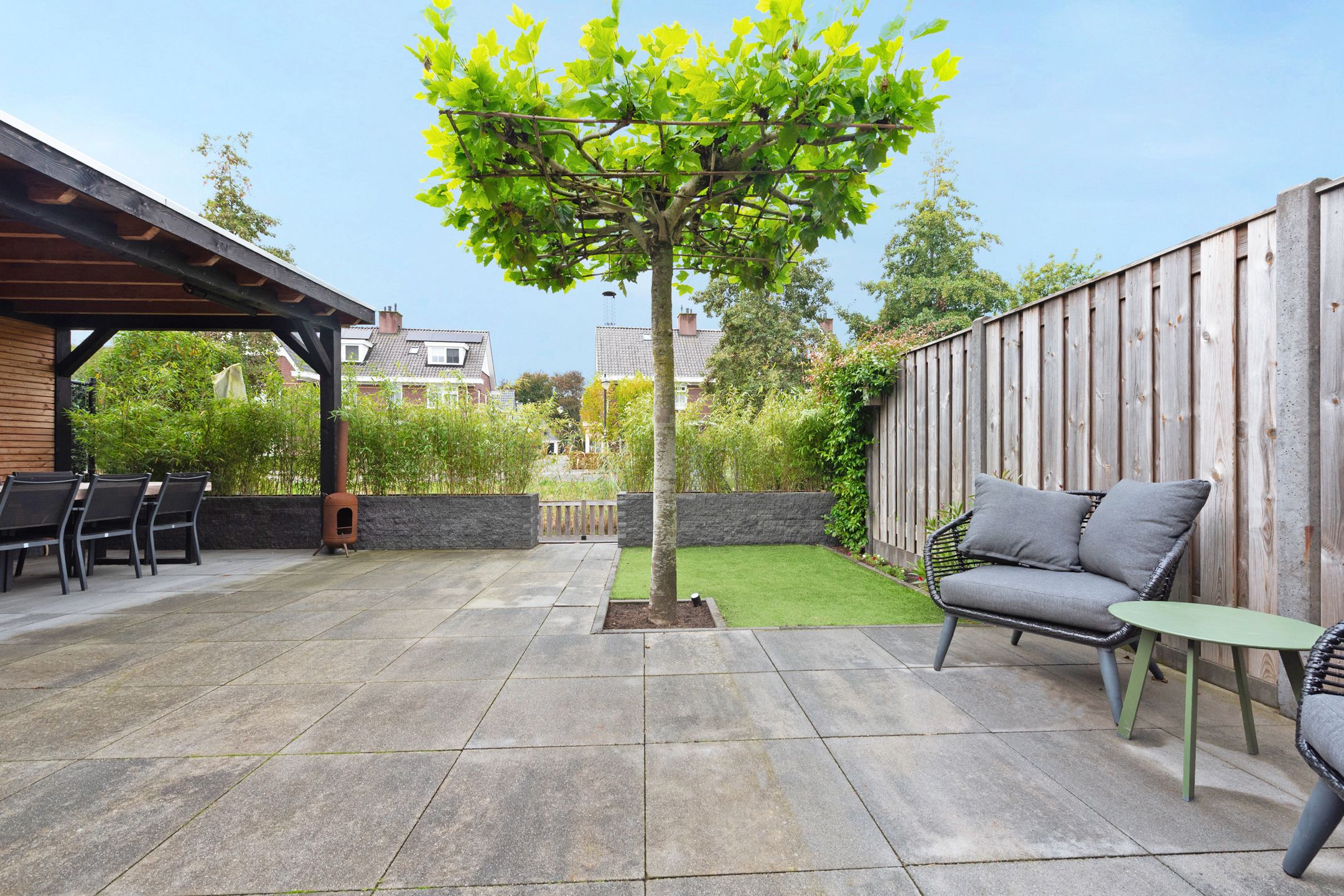 Spacious corner house with garage and waterfront location in Amersfoort — 36