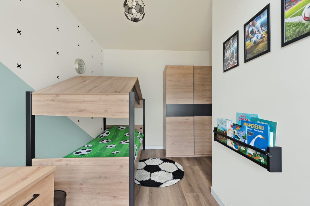 Spacious corner house with garage and waterfront location in Amersfoort — 23