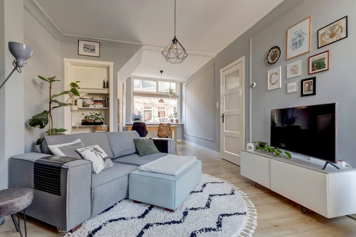 Photo 2 of Mr. D.J. van Heusdestraat 48