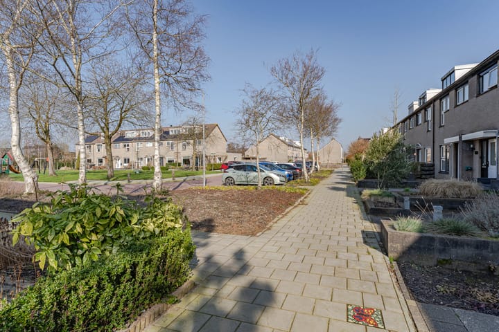 Photo 2 of Otto-erf 22