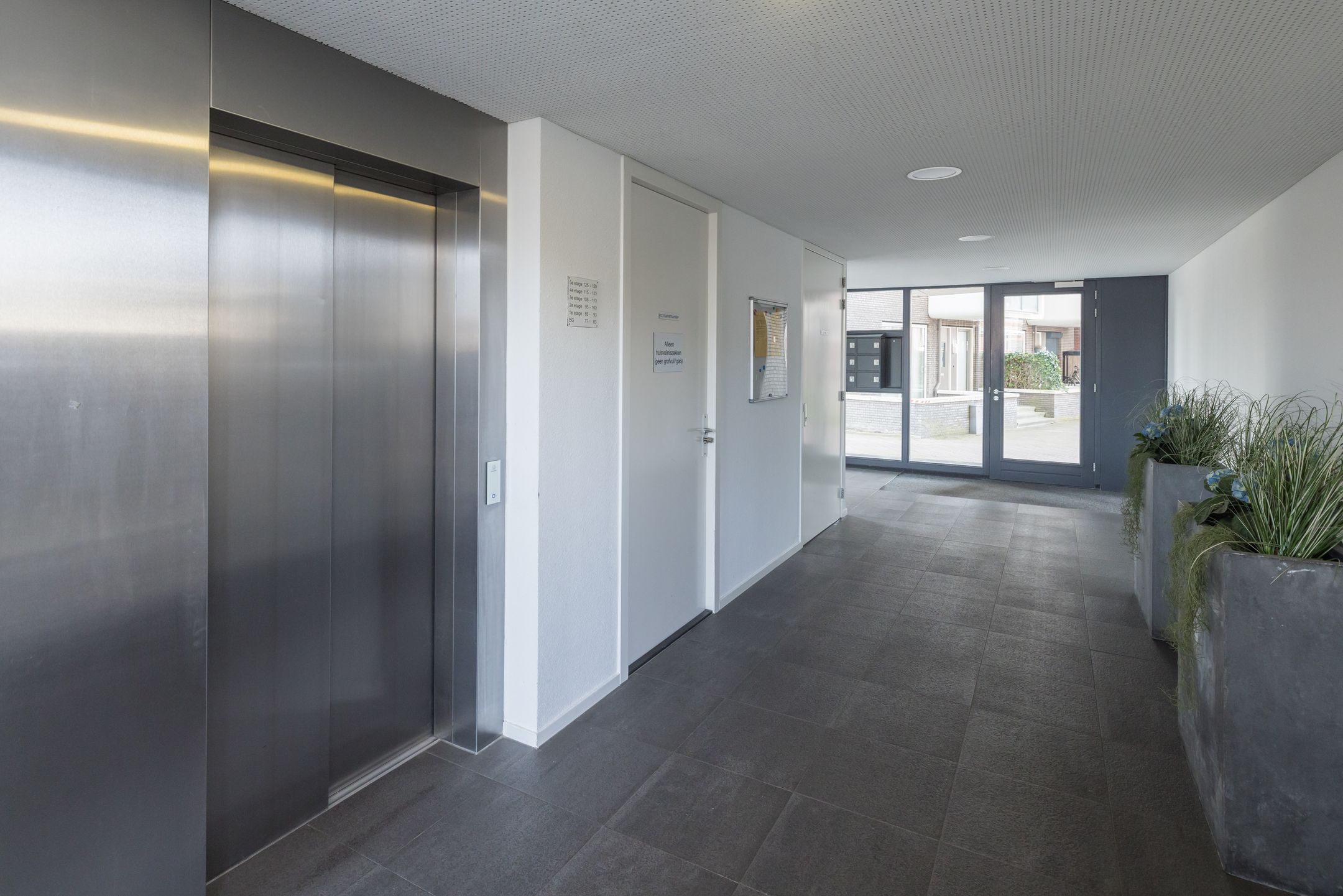 Foto 6 van Zilverstein 109