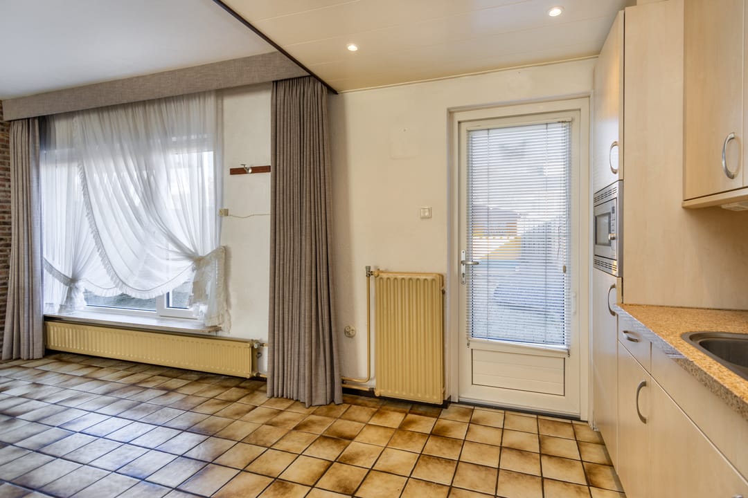 Foto 13 van Engelbrechtstraat 11