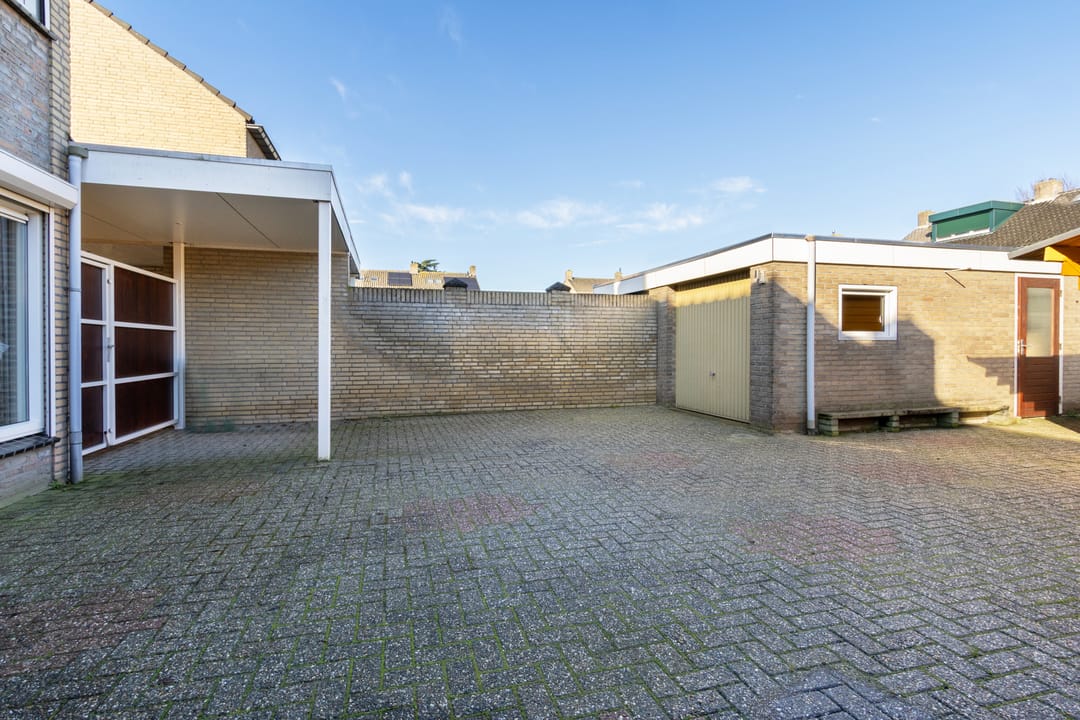 Foto 28 van Engelbrechtstraat 11