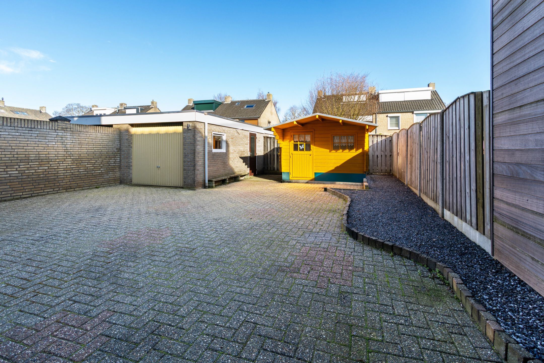 Photo 3 of Engelbrechtstraat 11