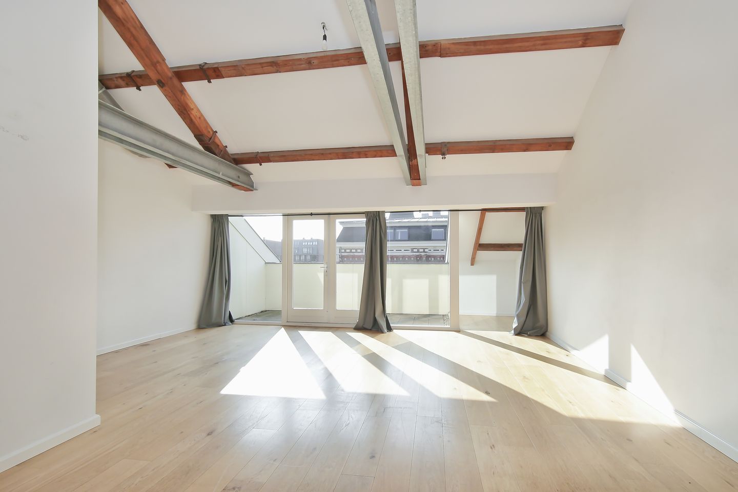 Foto 4 van Huzarenstraat 7