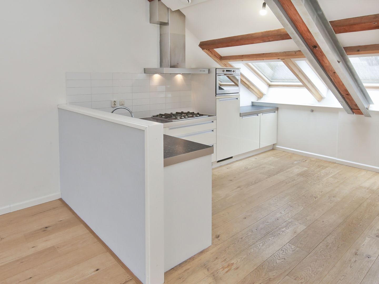 Foto 10 van Huzarenstraat 7