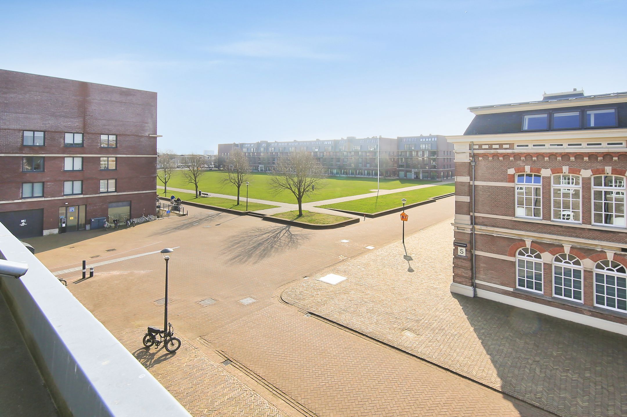 Foto 15 van Huzarenstraat 7