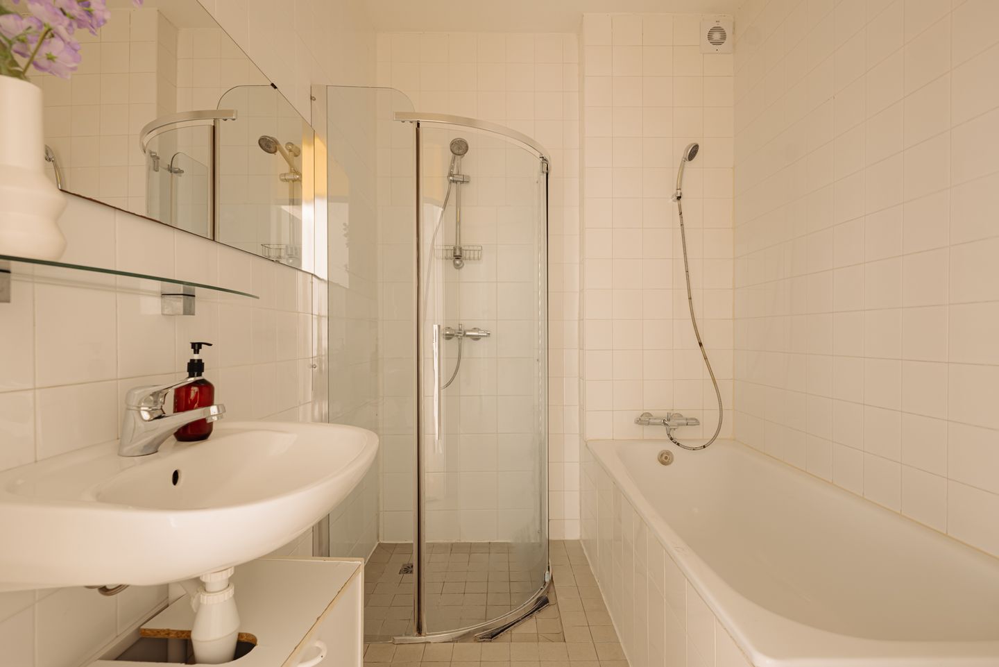 Photo 14 of Bestevâerstraat 259-1