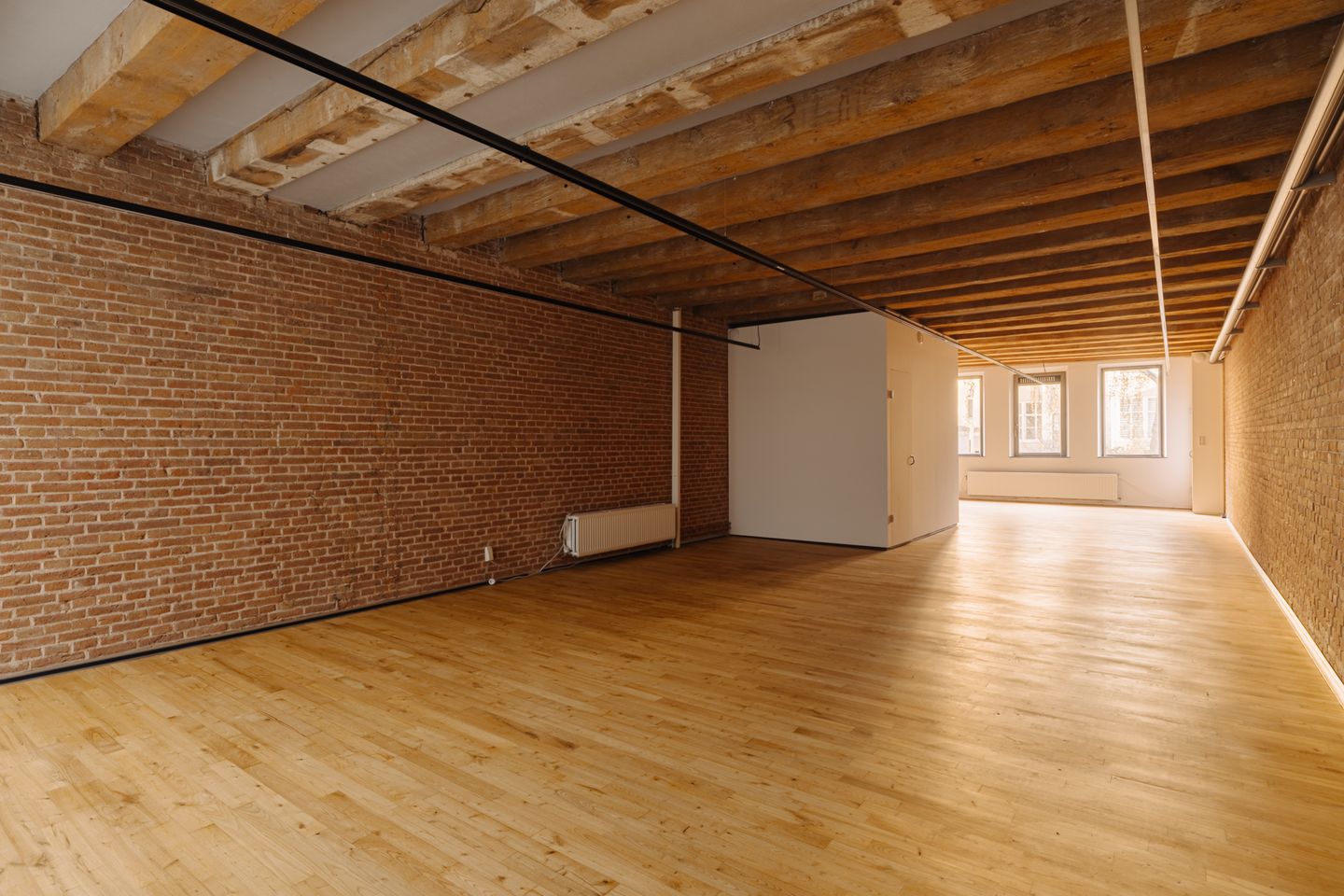 View photo 3 of Entrepotdok 55-B