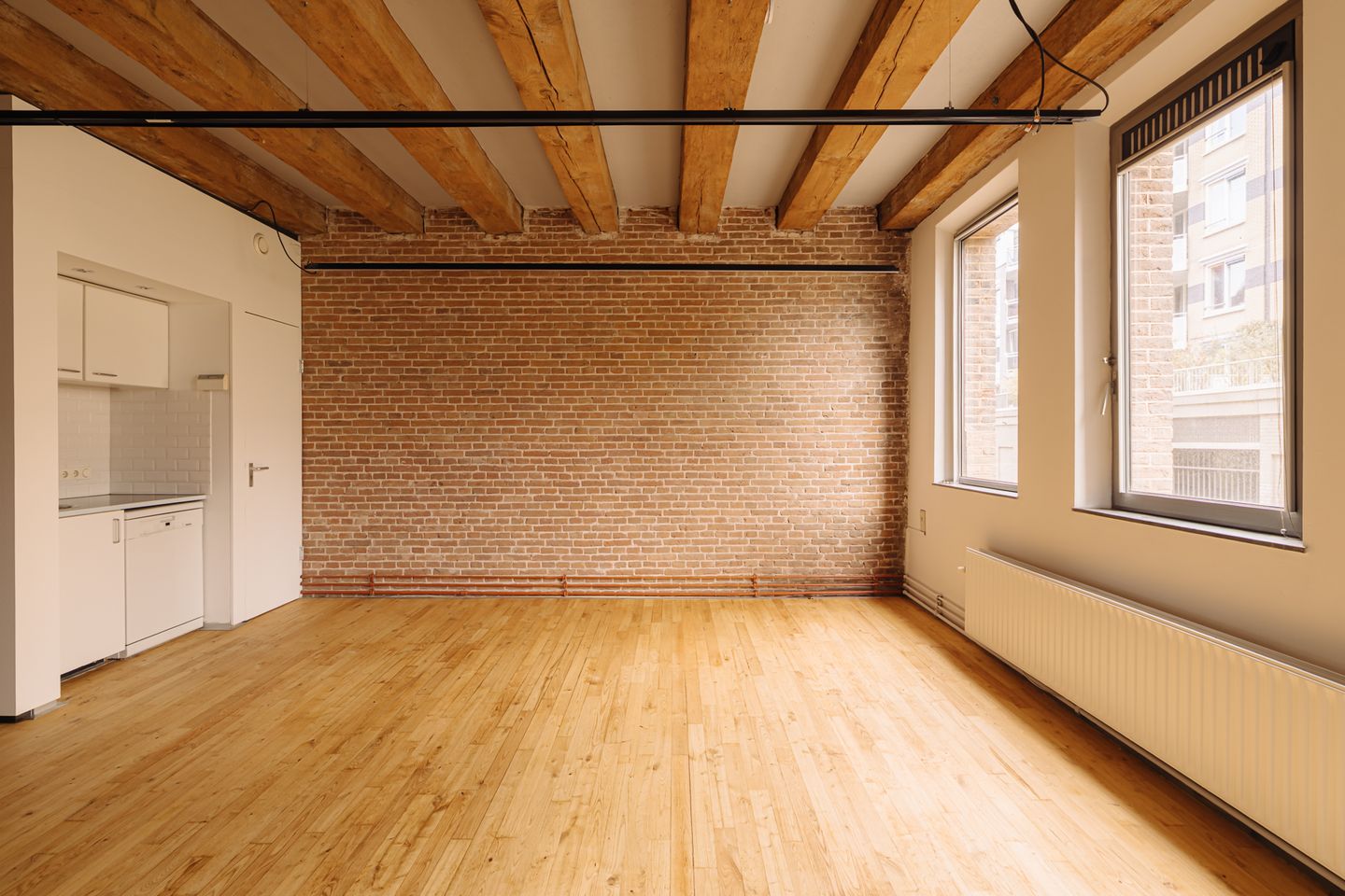 View photo 4 of Entrepotdok 55-B