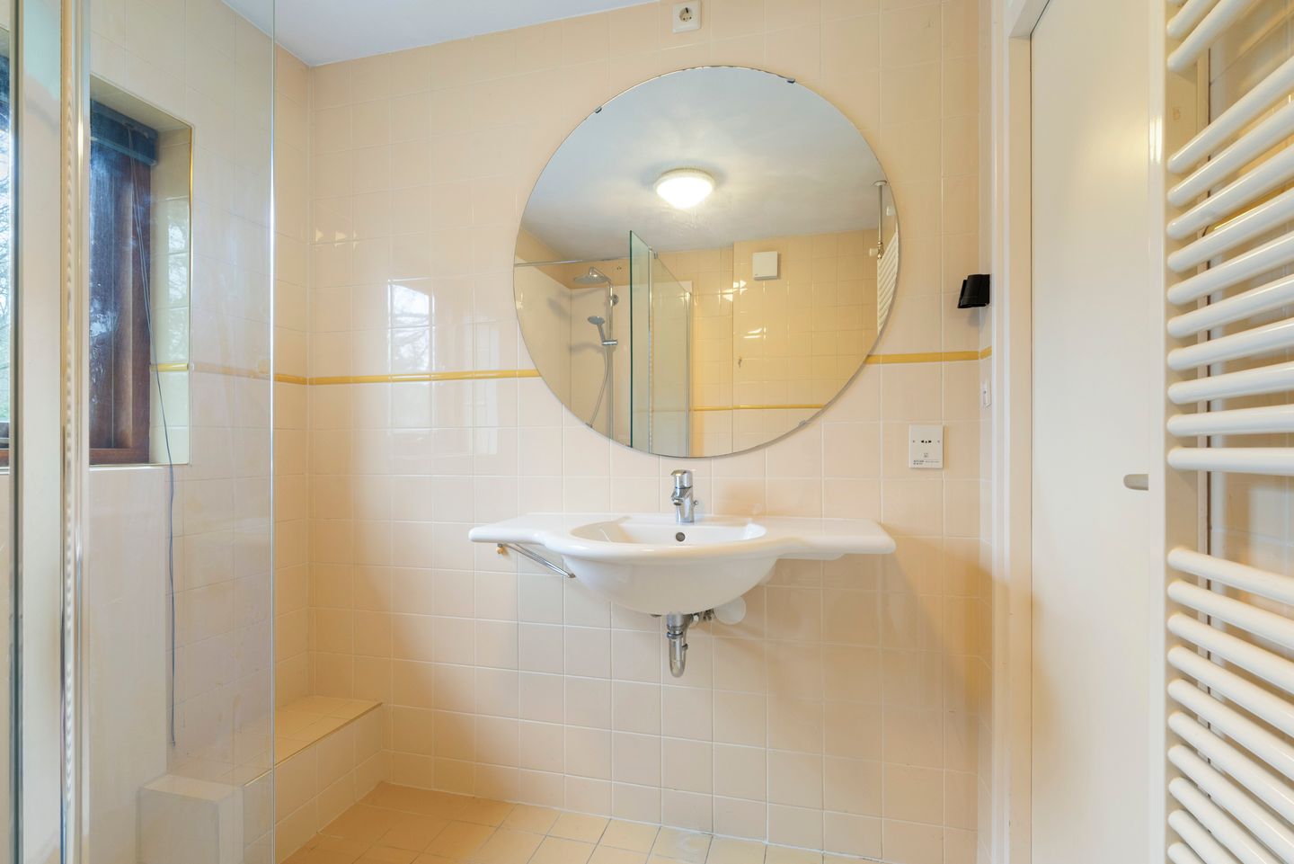 Foto 25 van Kolonel Clarklaan 12