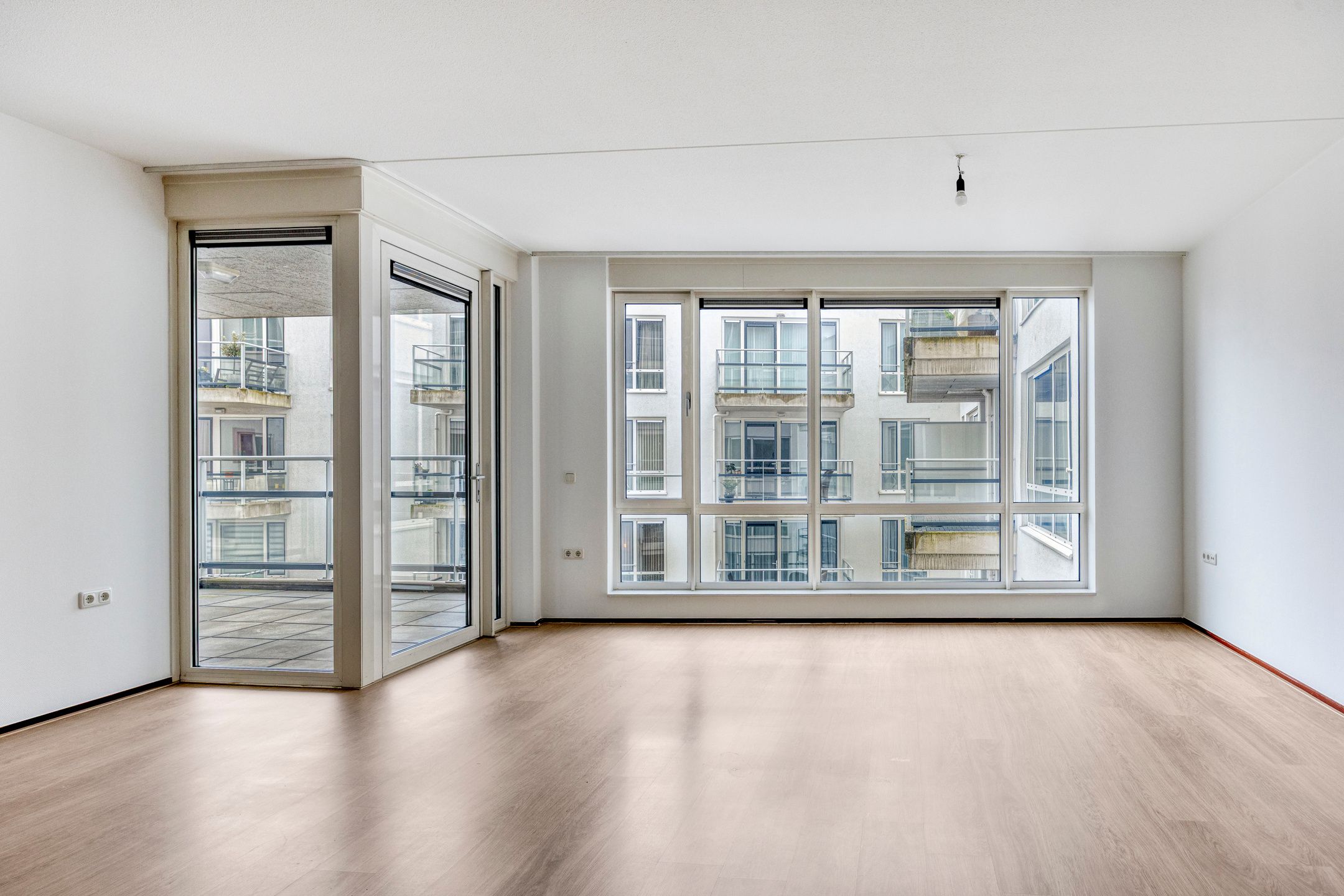 Foto 9 van Piusplein 28-25