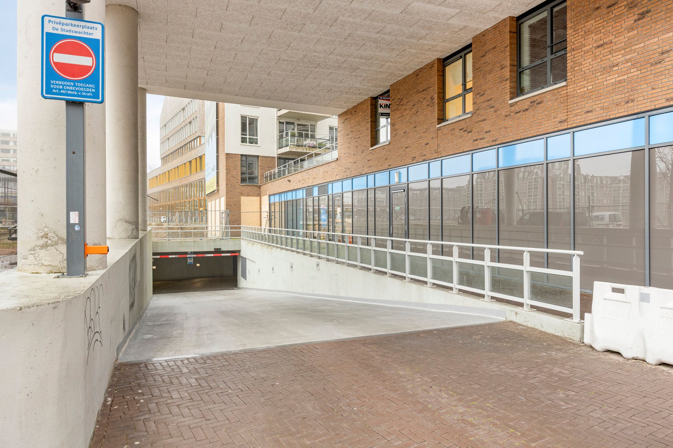 Foto 30 van Piusplein 28-25