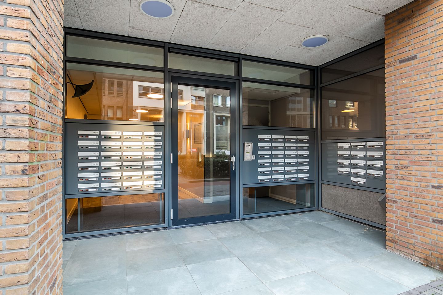 Foto 35 van Piusplein 28-35