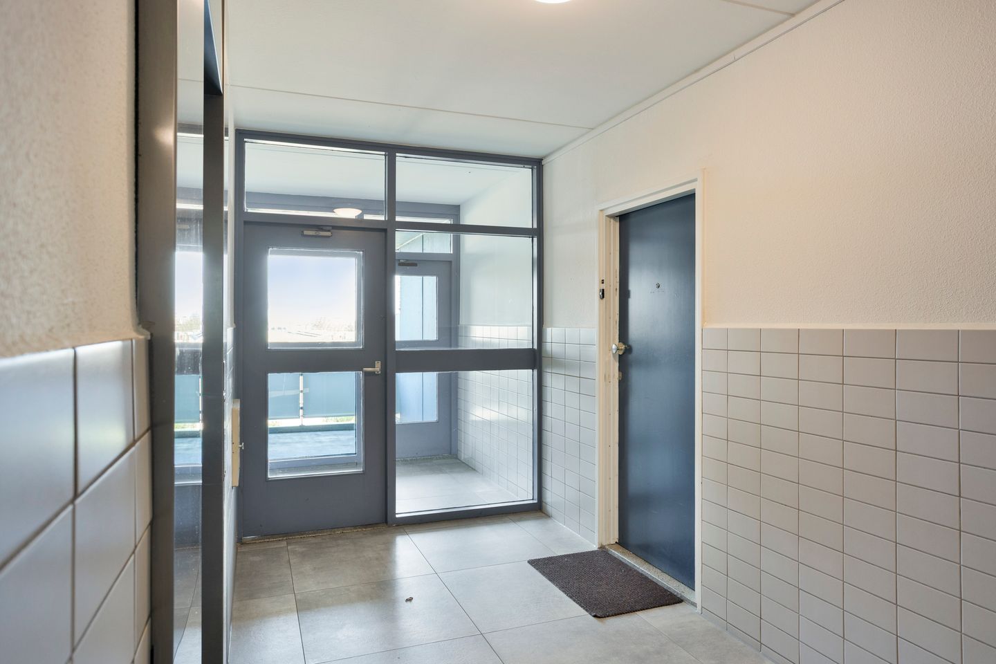 Photo 20 of Nobelstraat 40