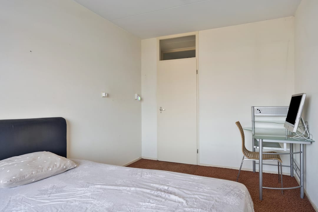 Photo 13 of Nobelstraat 40