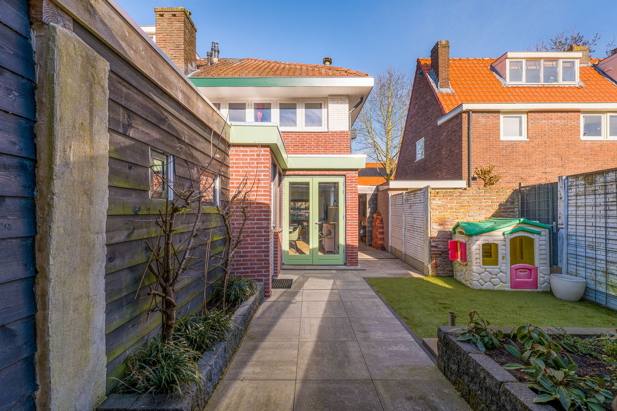 Photo 18 of Professor Dondersstraat 12