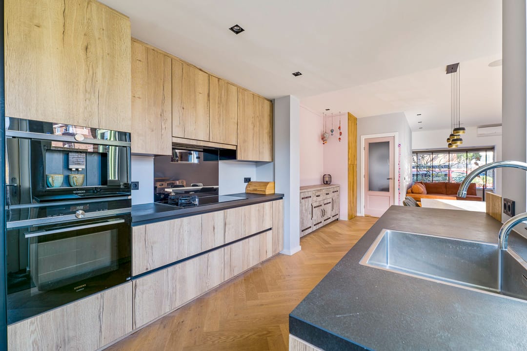 Photo 23 of Professor Dondersstraat 12