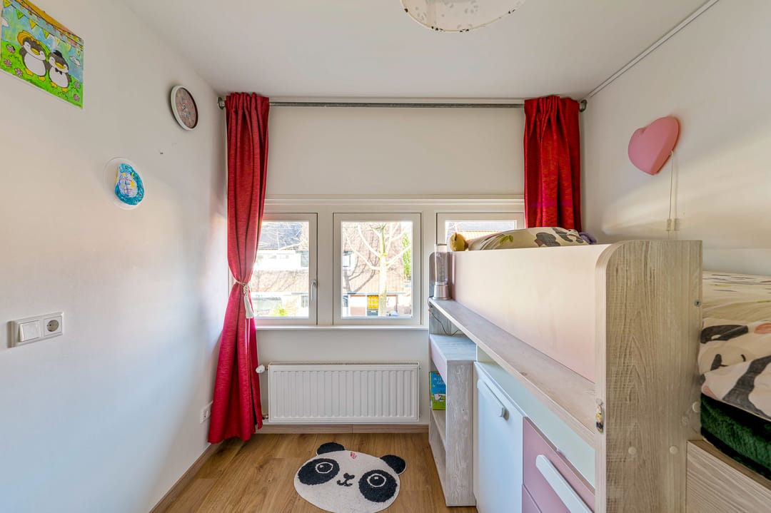 Photo 32 of Professor Dondersstraat 12