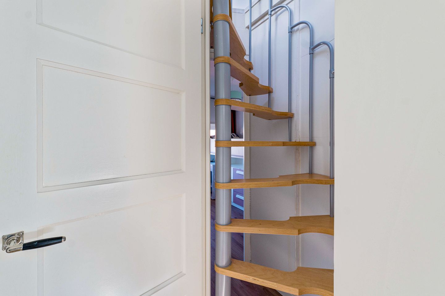 Photo 40 of Professor Dondersstraat 12