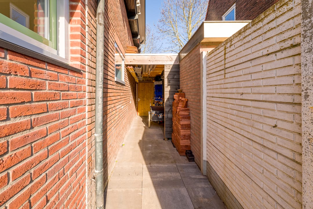 Photo 43 of Professor Dondersstraat 12