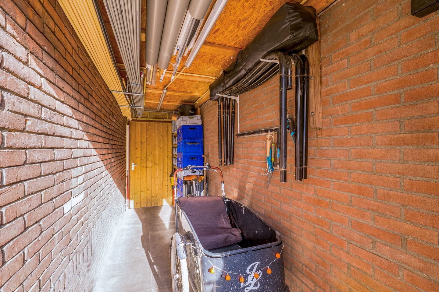 Photo 44 of Professor Dondersstraat 12