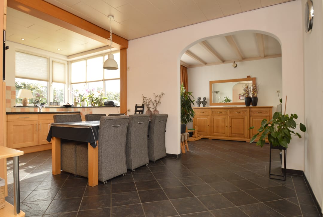 Photo 2 of Burgemeester v.d. Wildenberglaan 43