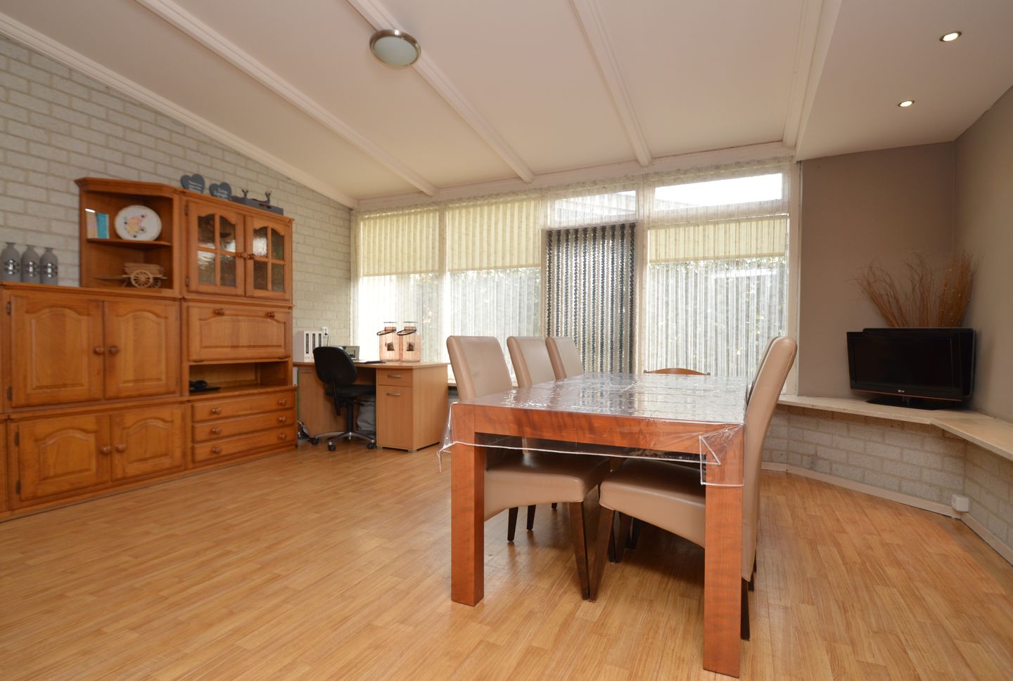 Photo 10 of Burgemeester v.d. Wildenberglaan 43