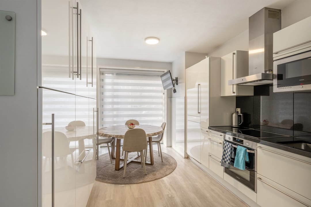 Photo 2 of P J Troelstralaan 26