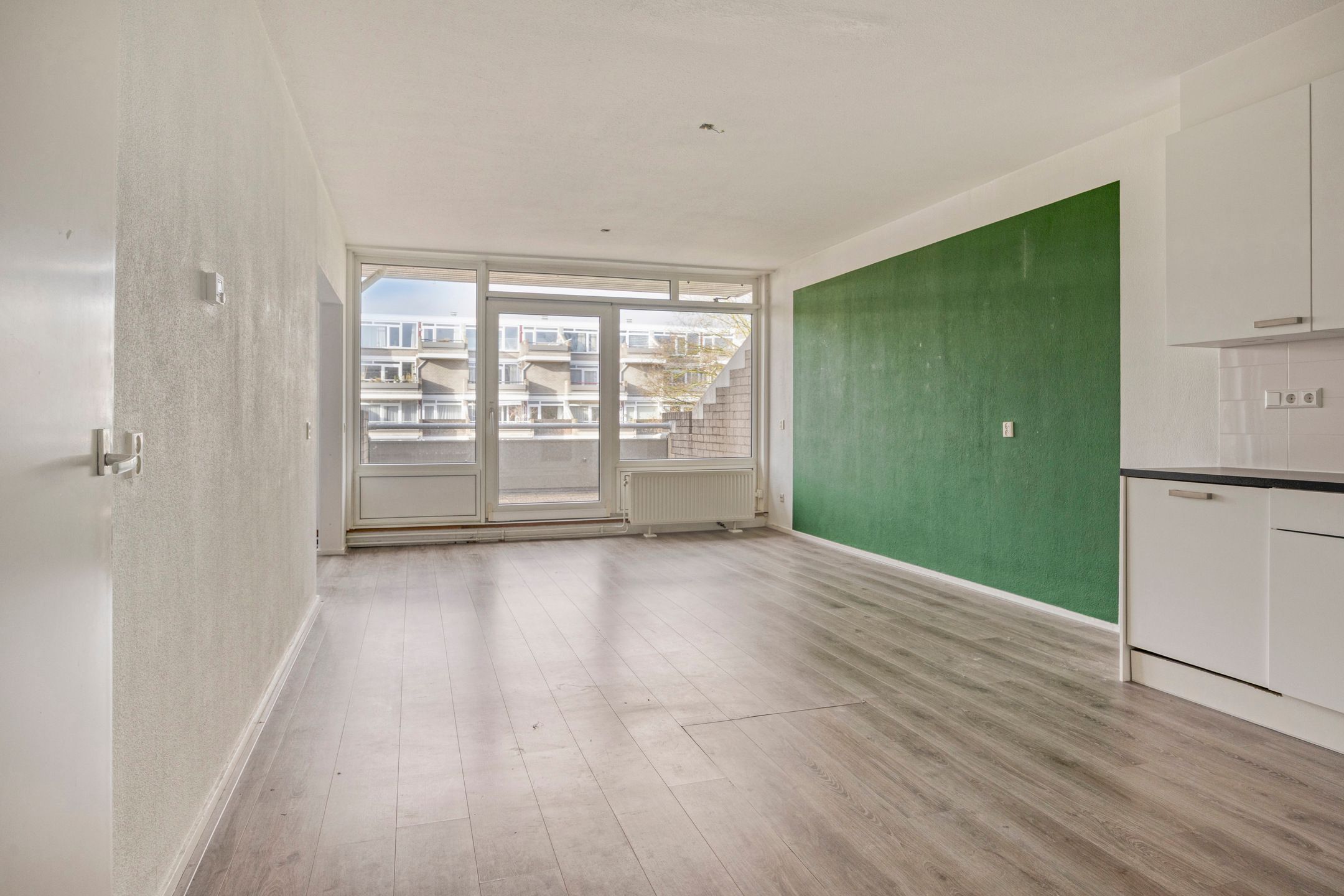 Photo 3 of Engelsmanplaat 36