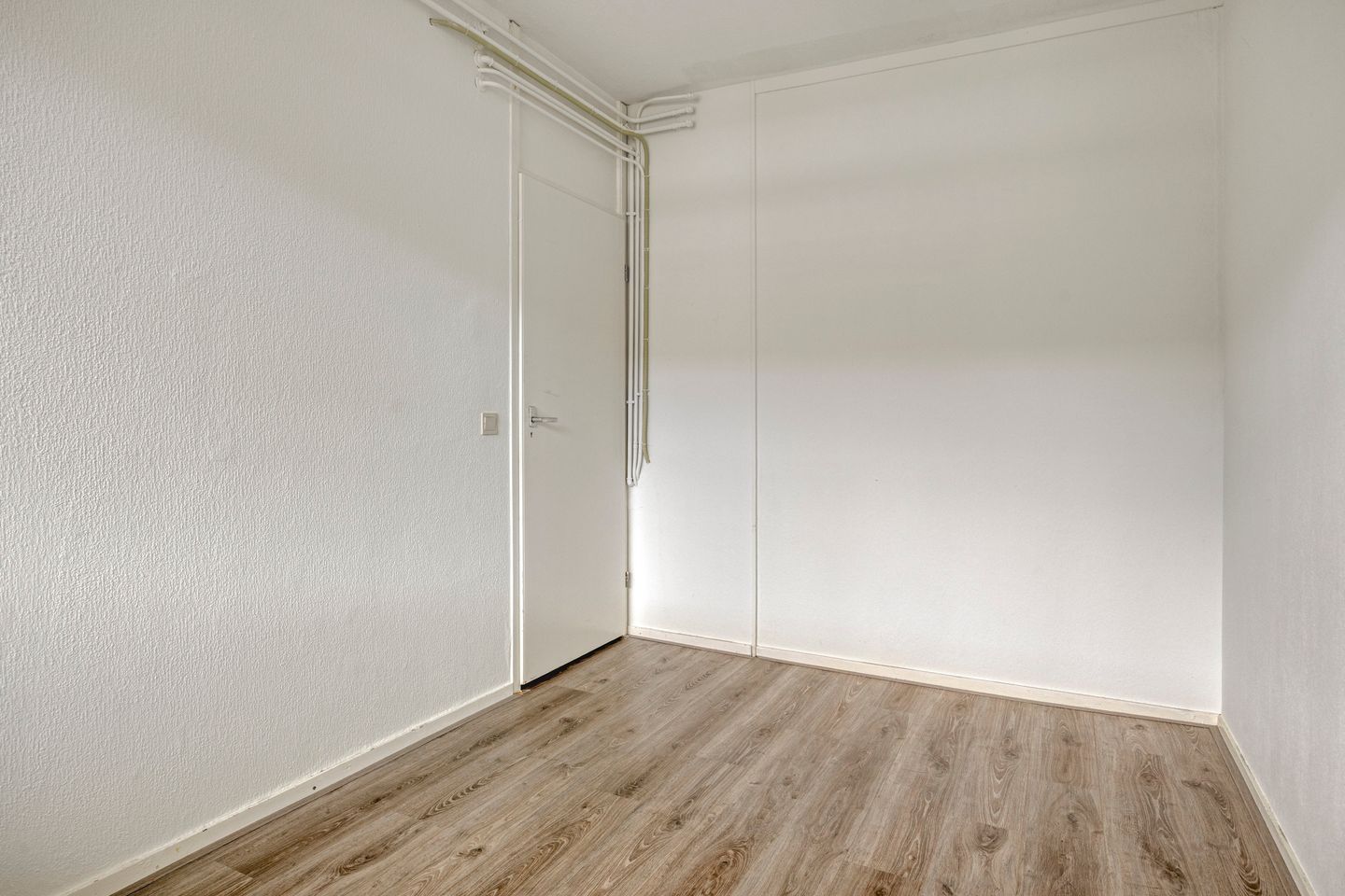 Photo 19 of Engelsmanplaat 36