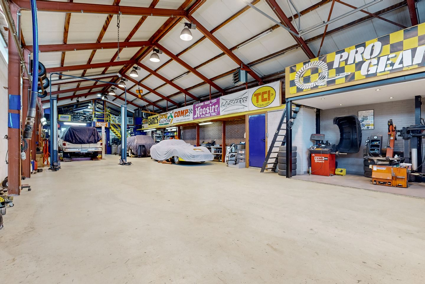 View photo 5 of Rondweg 12