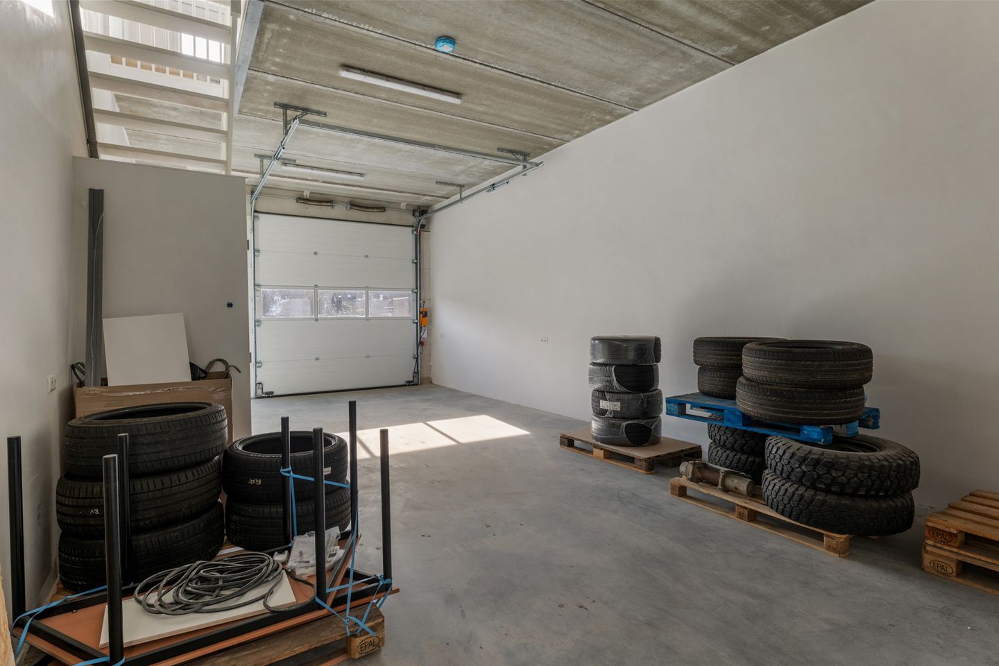 View photo 5 of Lamsoor 7-b