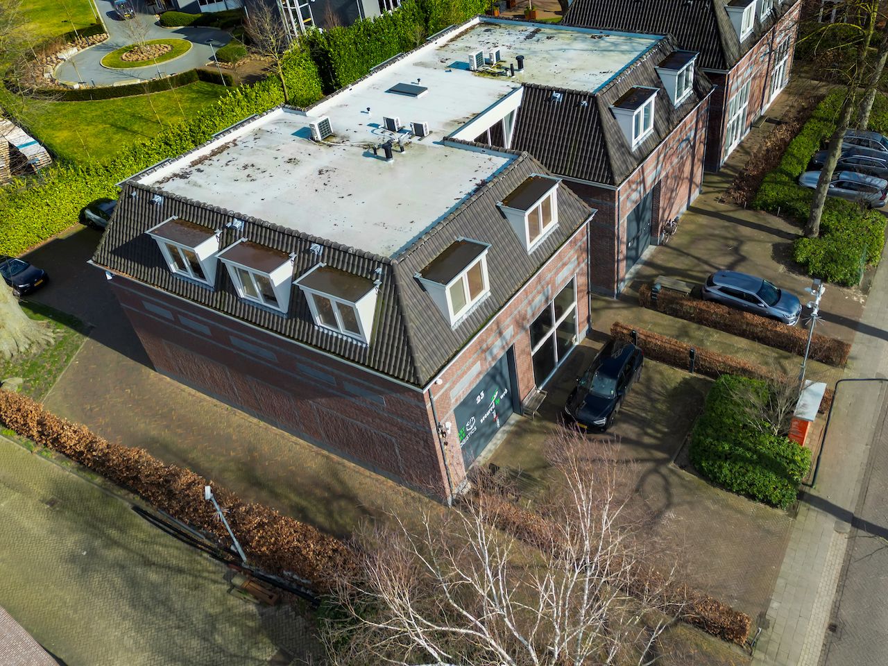 Bekijk foto 2 van Schijfstraat 23