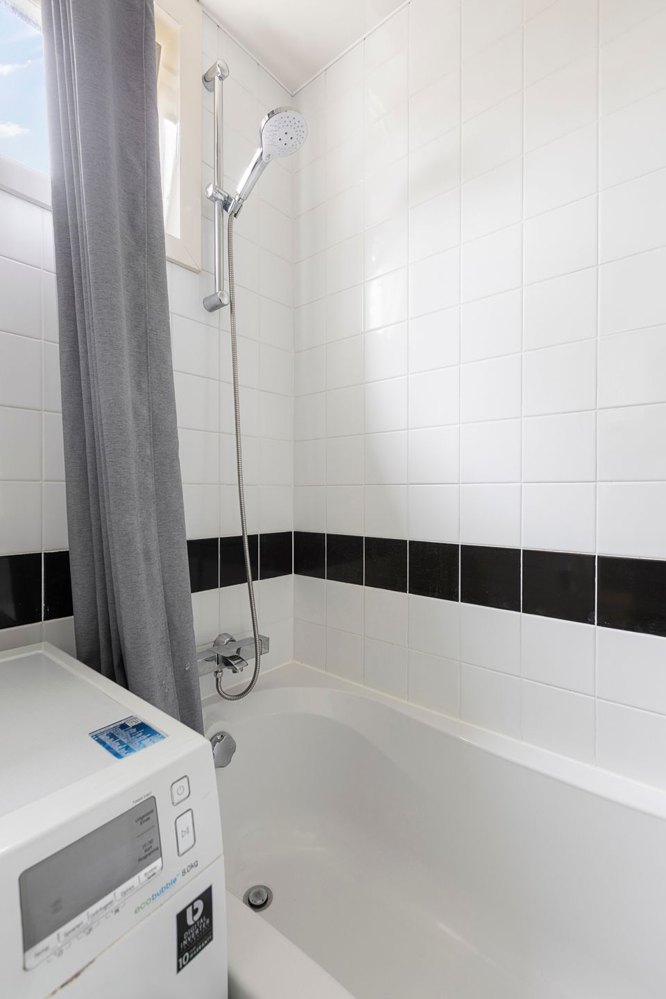 Well-maintained apartment in the popular Tuinwijk — 28