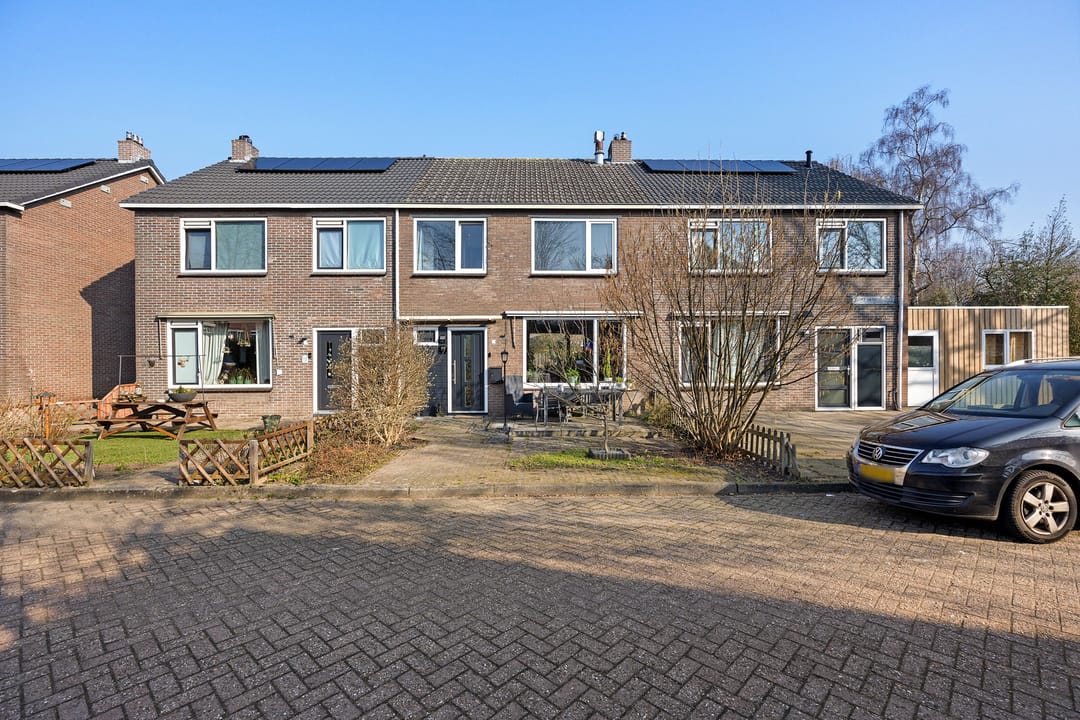 Photo 1 of Wycher van Russellstraat 44
