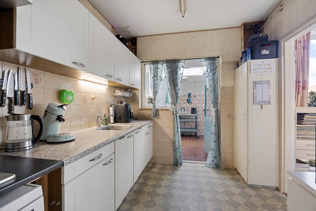 Photo 16 of Wycher van Russellstraat 44