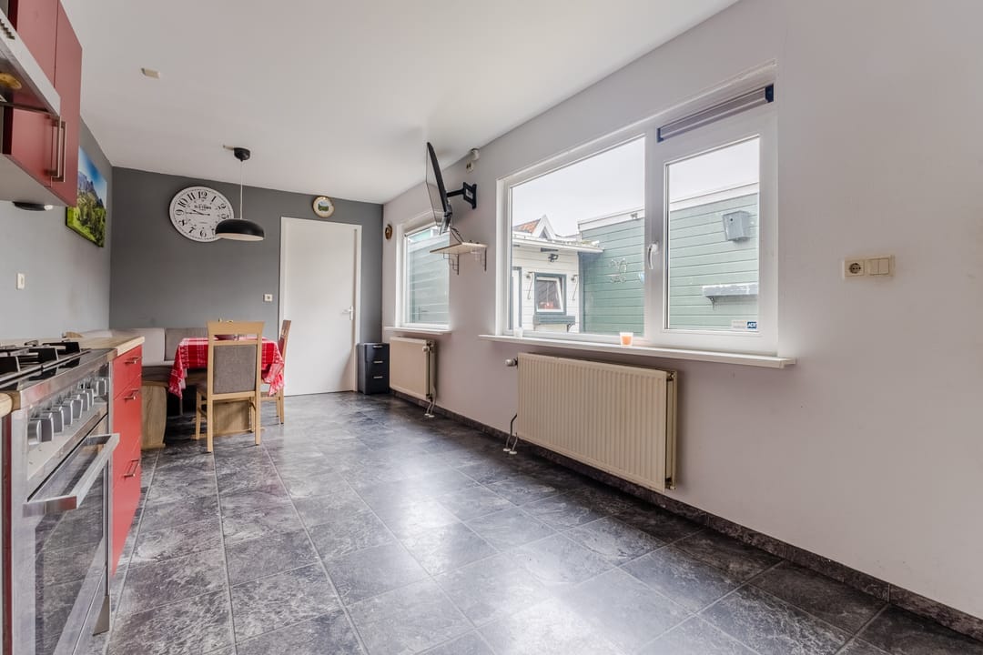 Spacious Characteristic Family Home in Zaandam Oud West — 17