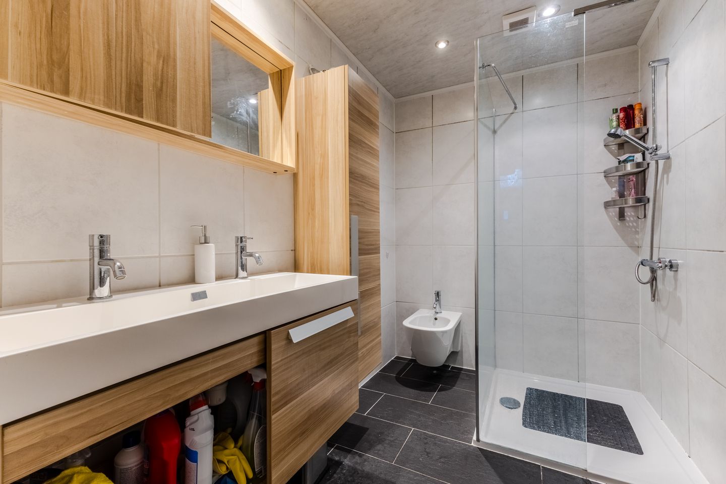 Spacious Characteristic Family Home in Zaandam Oud West — 20