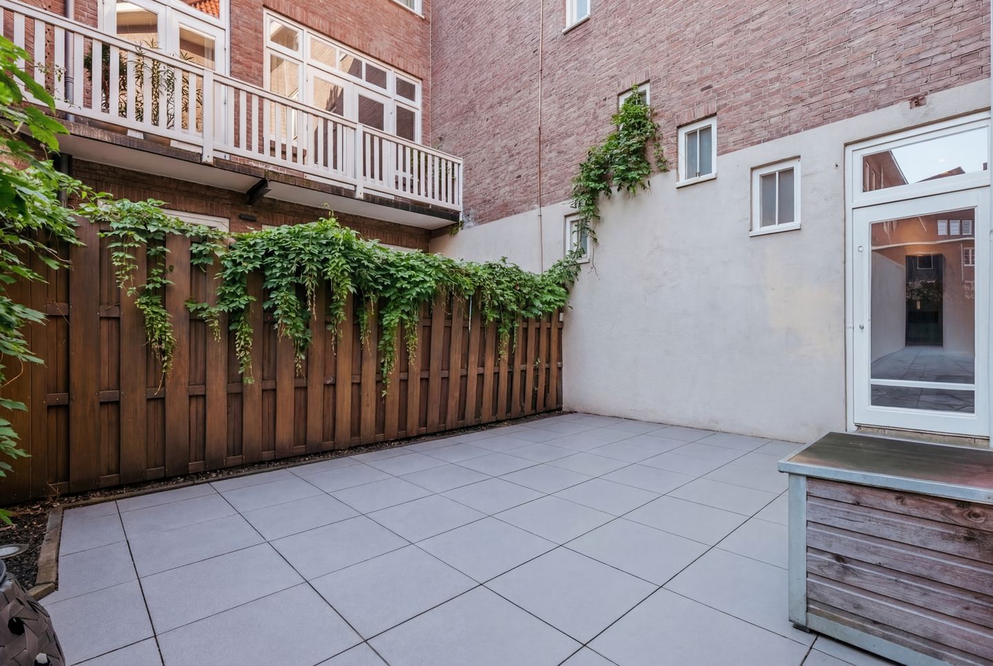 Photo 20 of Bachstraat 11