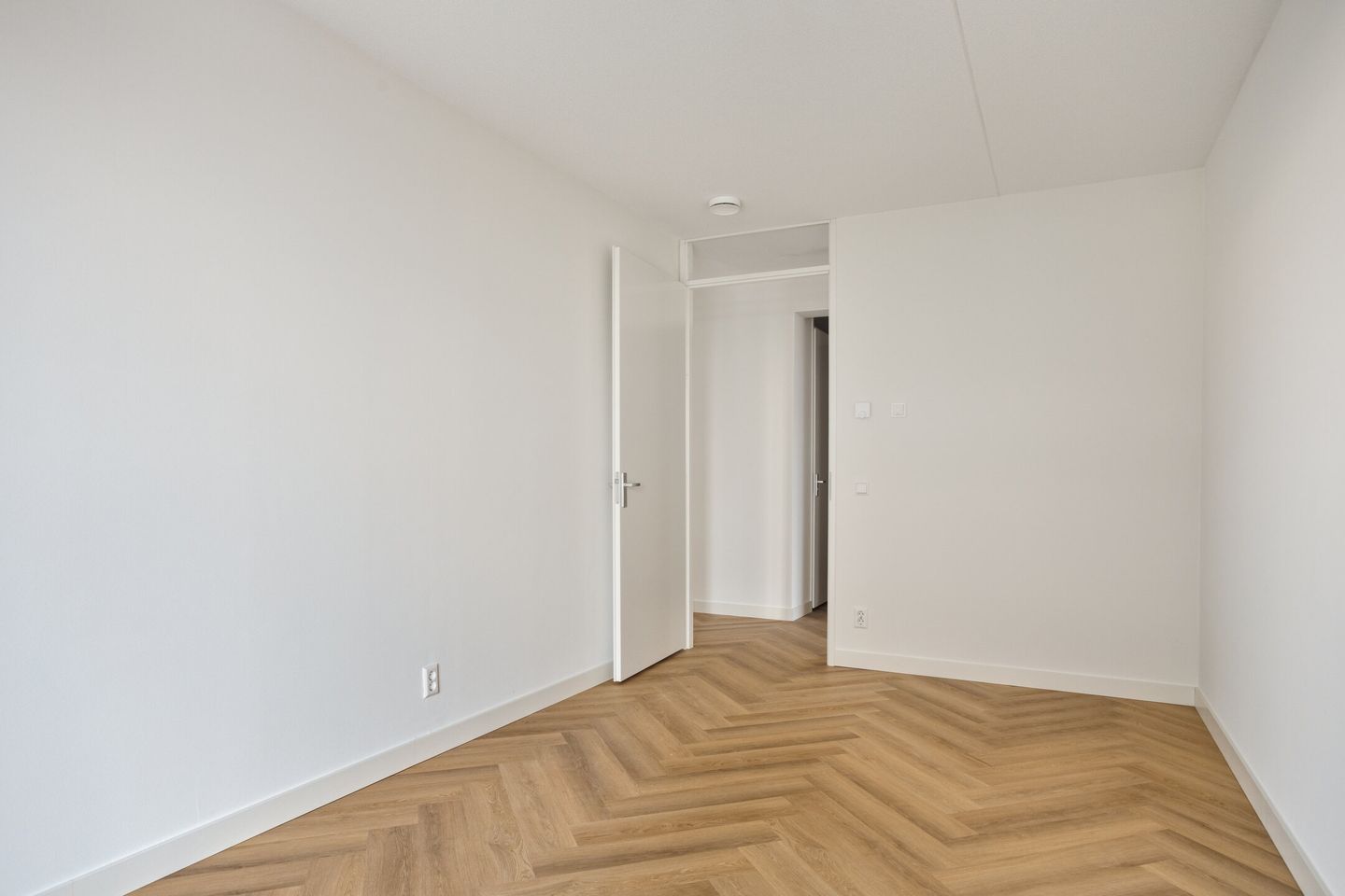 Foto 10 van Baan 34-F17