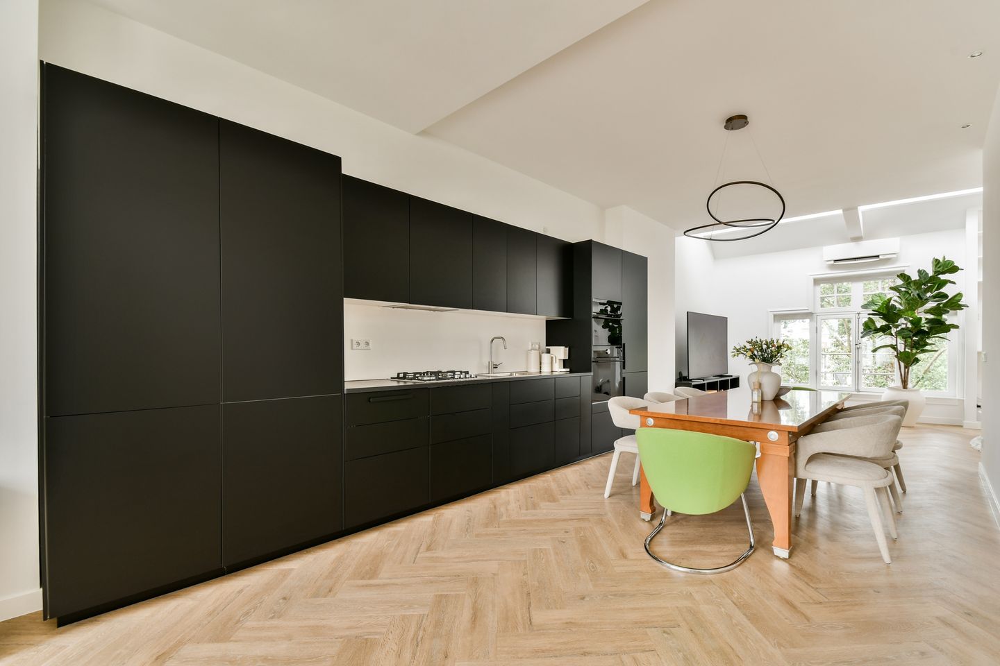 Foto 10 van Van Eeghenstraat 107-3