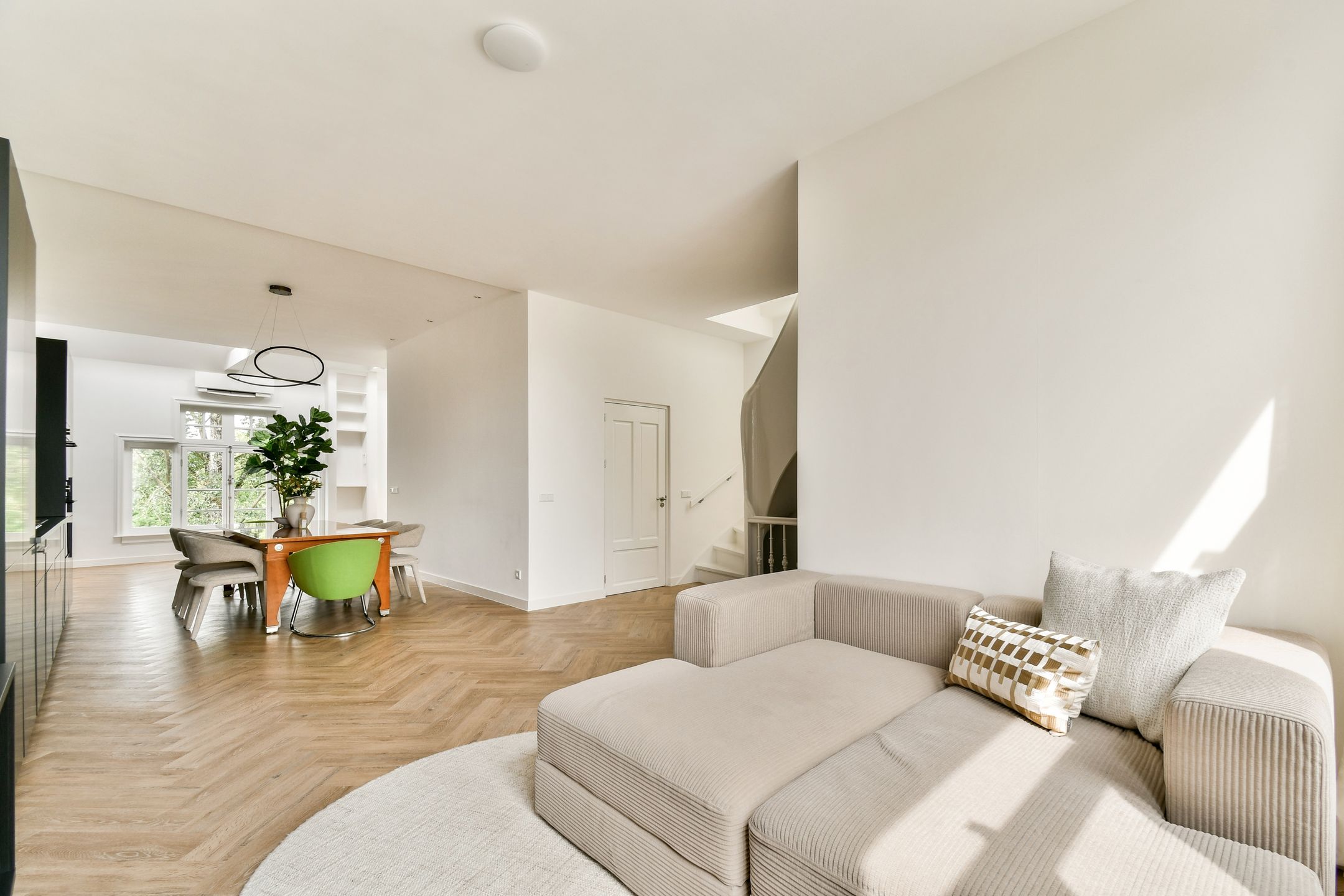 Foto 12 van Van Eeghenstraat 107-3