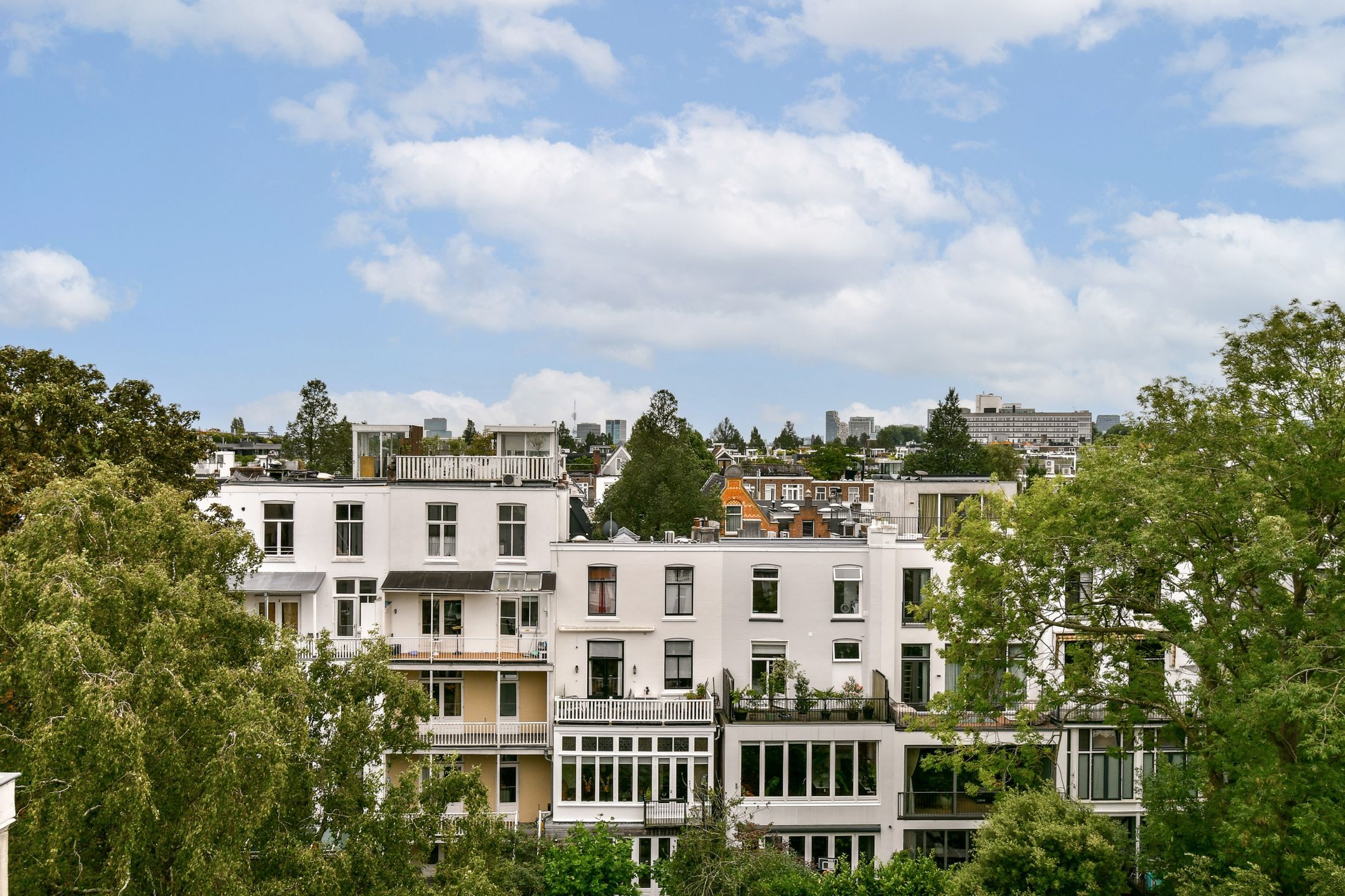 Foto 27 van Van Eeghenstraat 107-3