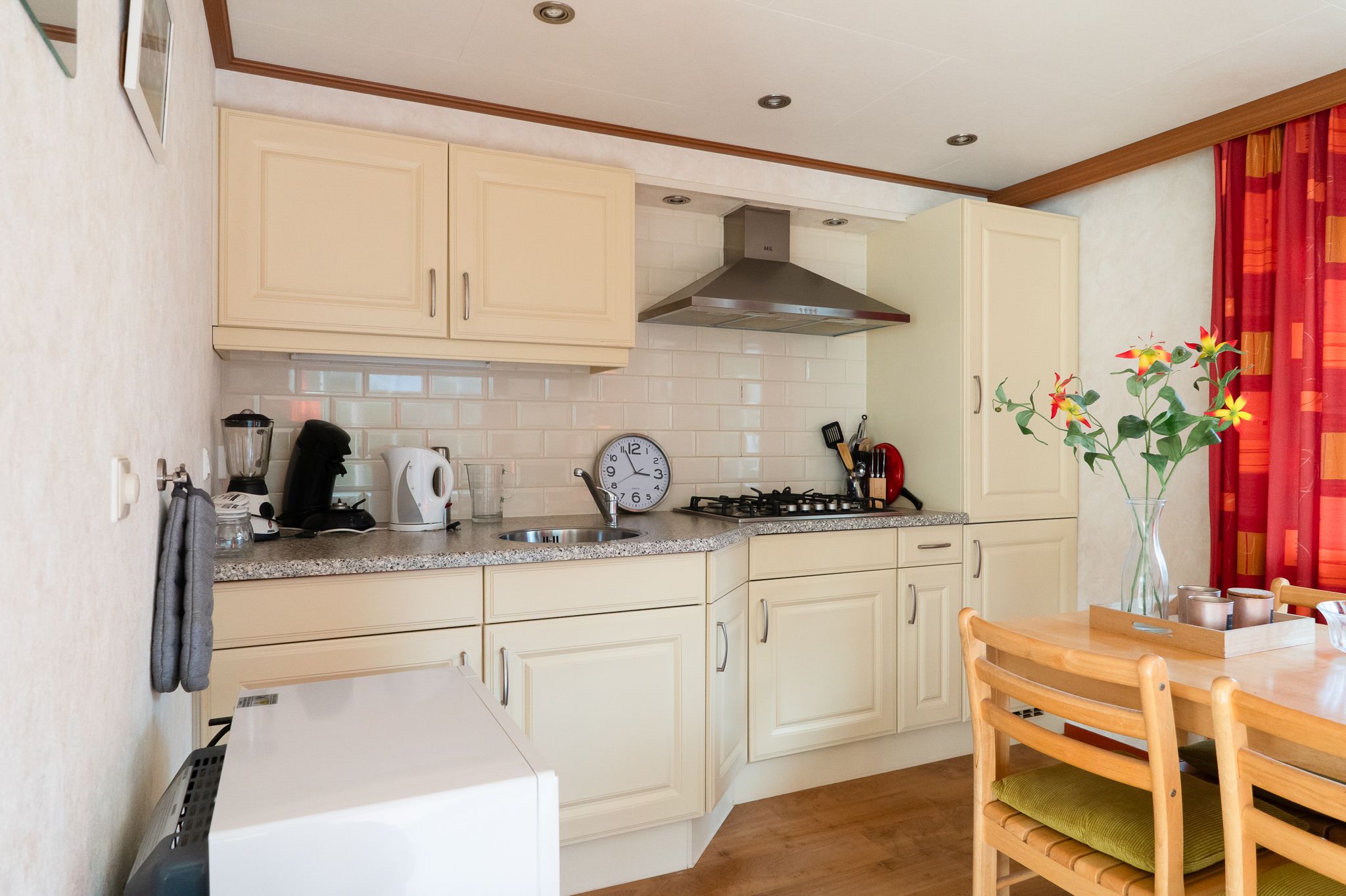 Foto 12 van Lange Zuiderweg 142-950