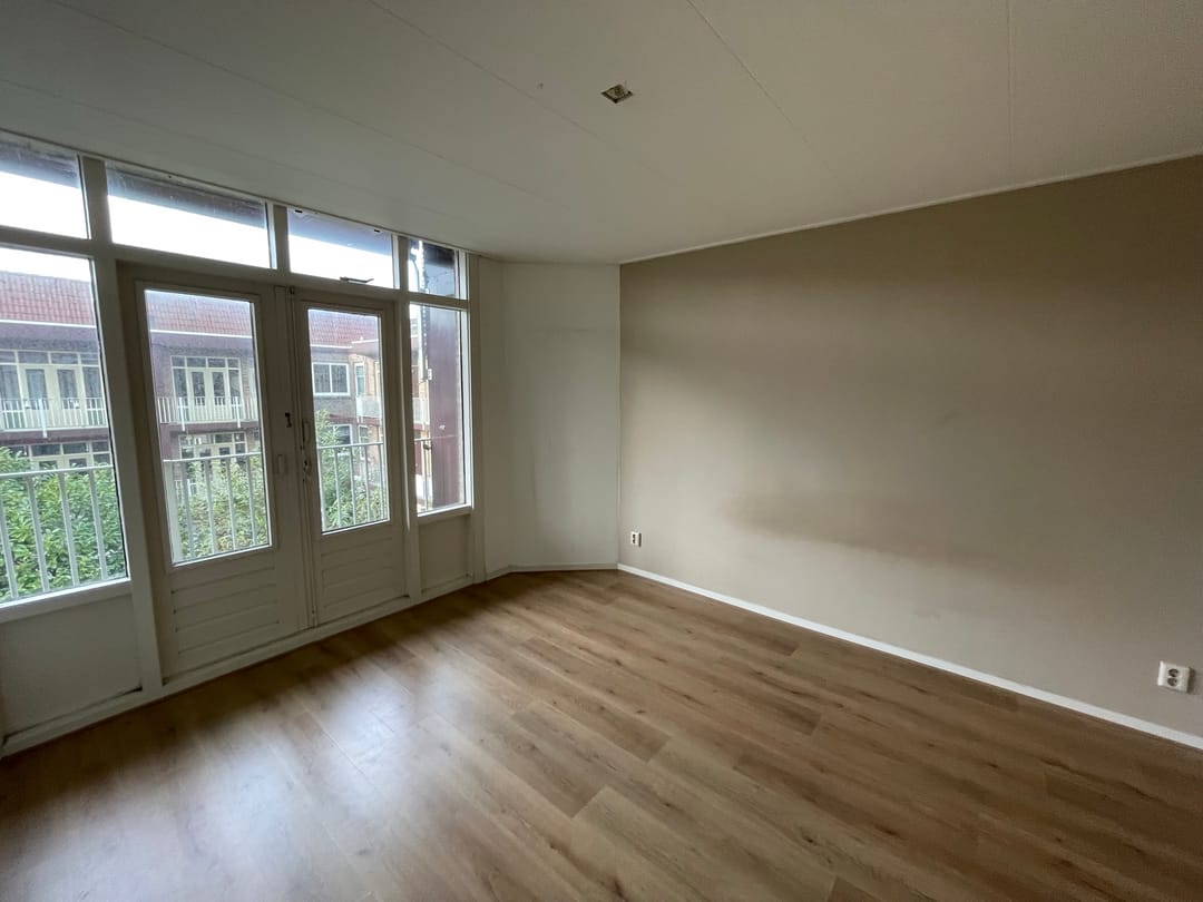 Photo 7 of Johann Keplerstraat 8-1