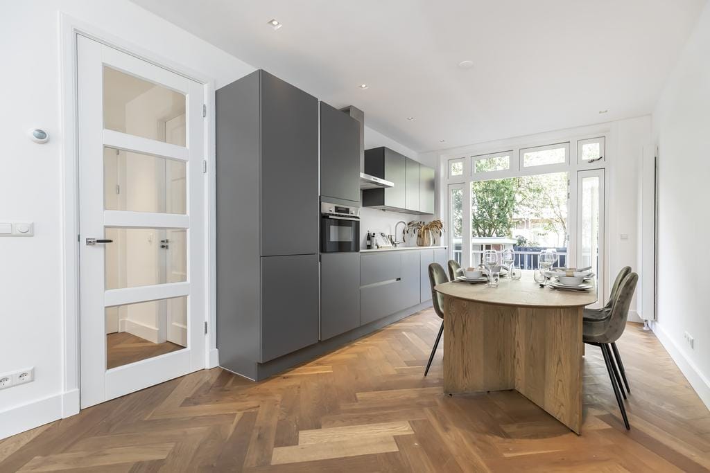 Foto 8 van Uiterwaardenstraat 366