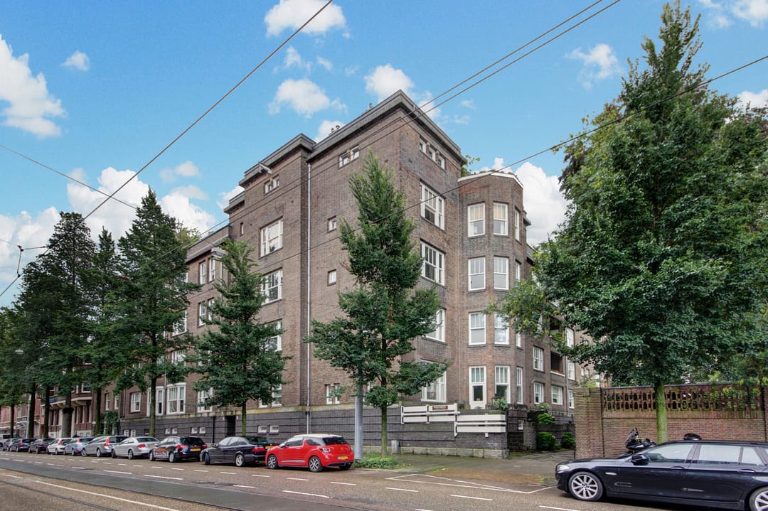 Photo 1 of De Lairessestraat 165-3K