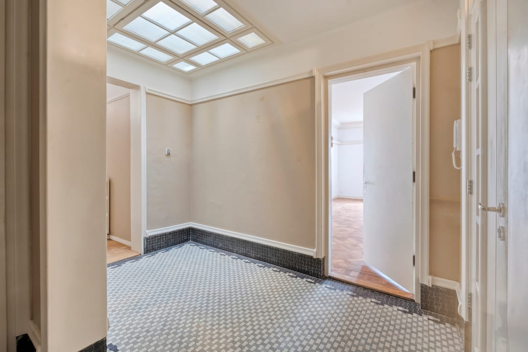 Photo 8 of De Lairessestraat 165-3K